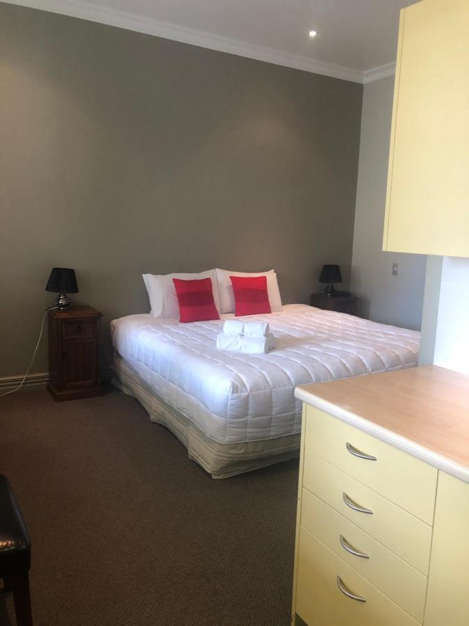 Teschemakers Resort Oamaru Esterno foto